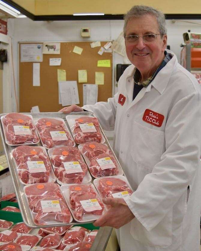 Roxie's of Quincy meat department